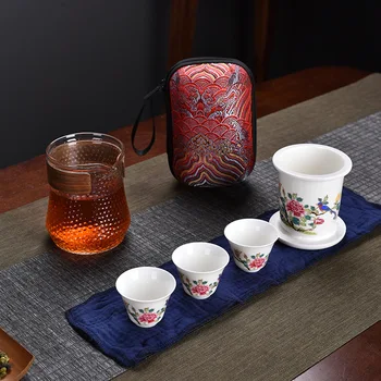 Porcelana Branca De Viagens De Chá Chinês Feitos À Mão Um Pote E Três Xícaras De Designer De Flores Macarrão Teaware Multicolors Xícara (Chá) De Presentes
